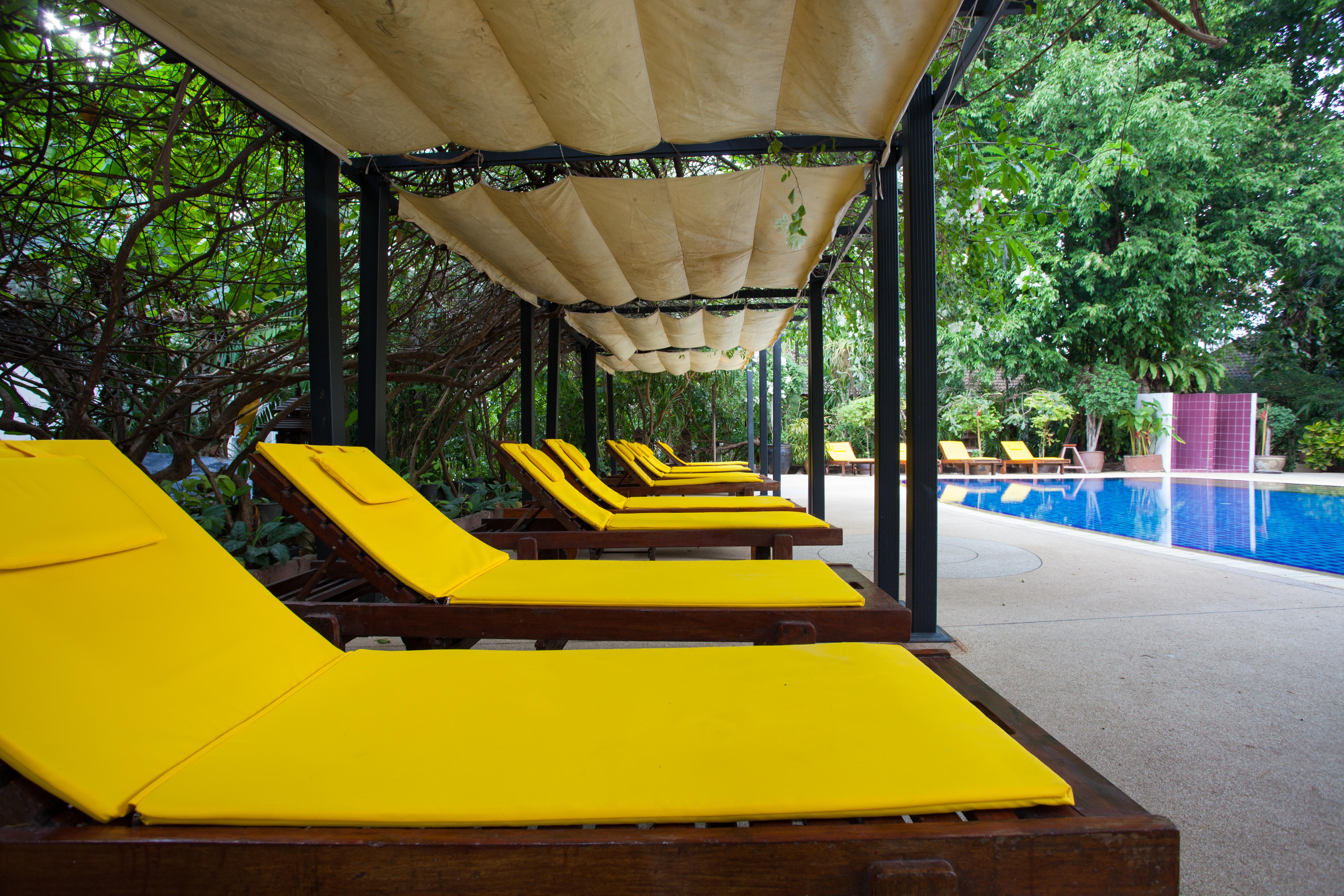 Tropica Bungalow Beach Hotel Patong Exterior foto